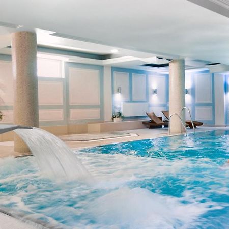 Focus Hotel Premium إيبلاغ المظهر الخارجي الصورة