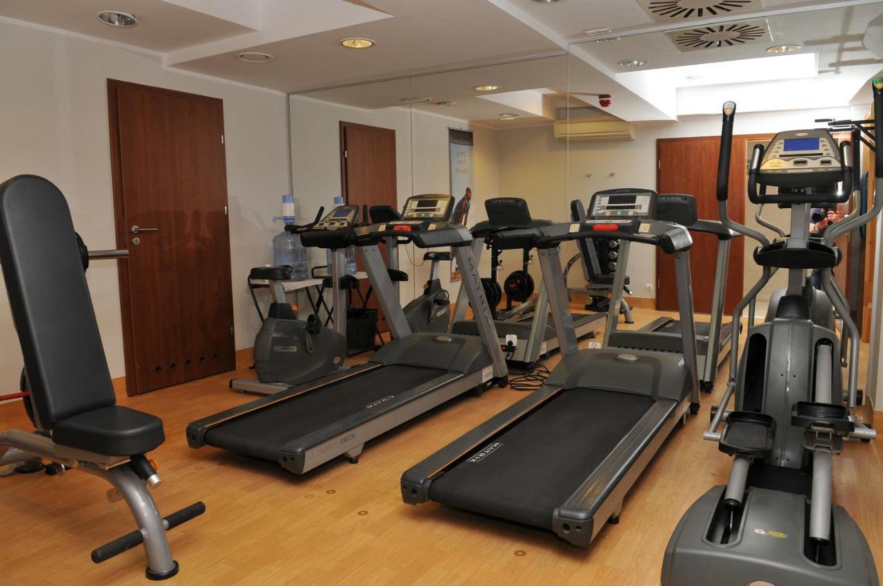 Focus Hotel Premium إيبلاغ المظهر الخارجي الصورة