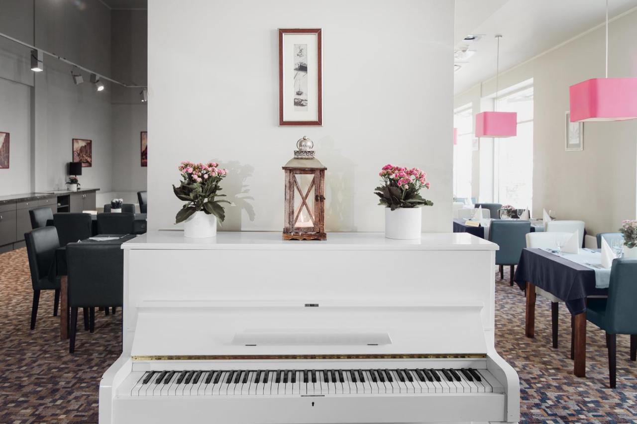 Focus Hotel Premium إيبلاغ المظهر الخارجي الصورة