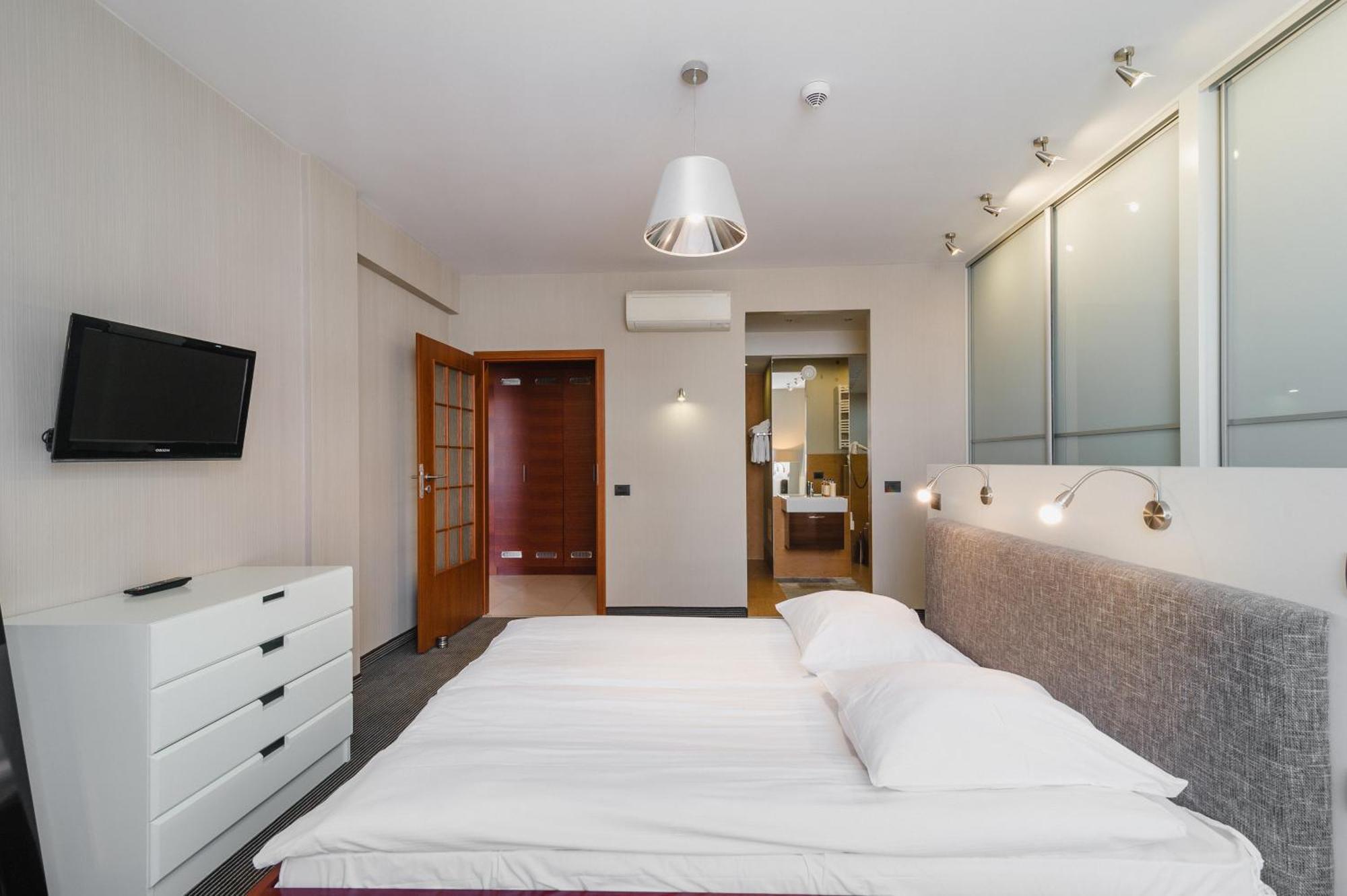 Focus Hotel Premium إيبلاغ الغرفة الصورة
